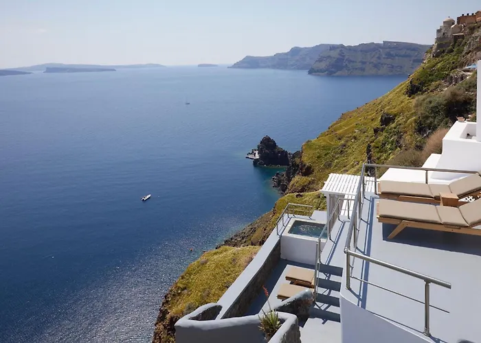 Villa Luxury Santorini Superior Cave Outdoor Hot Tub